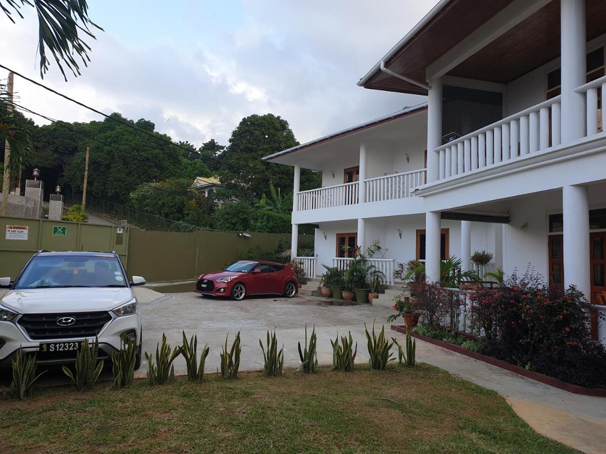 La Maison Hibiscus Self Catering Accommodation بو فالون المظهر الخارجي الصورة