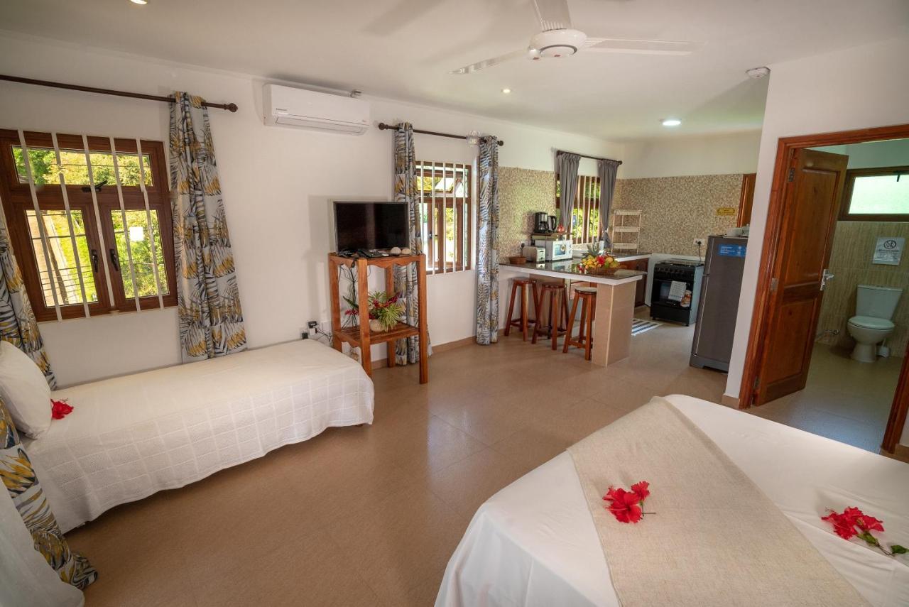 La Maison Hibiscus Self Catering Accommodation بو فالون المظهر الخارجي الصورة