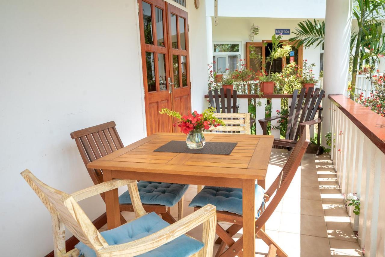 La Maison Hibiscus Self Catering Accommodation بو فالون المظهر الخارجي الصورة