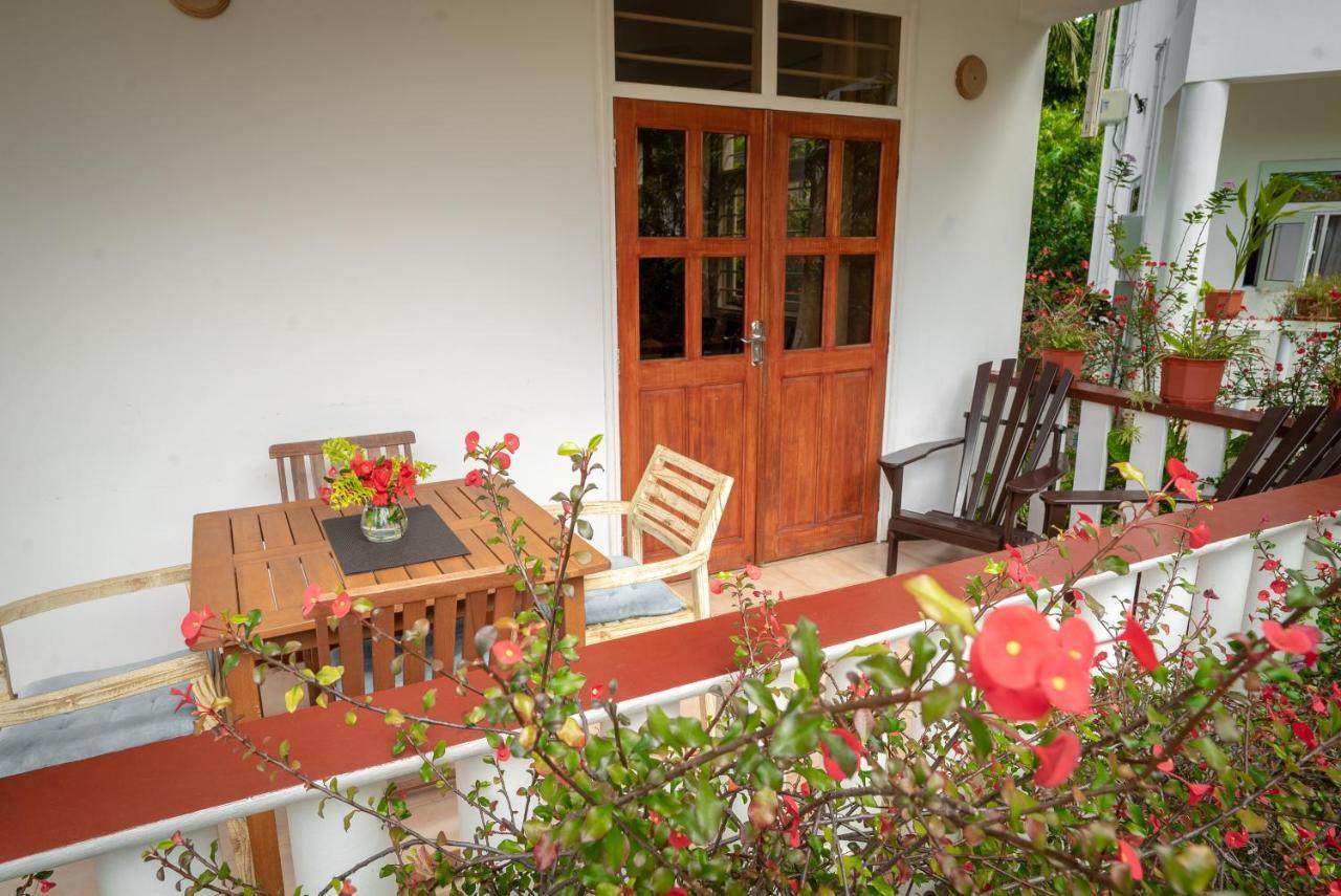 La Maison Hibiscus Self Catering Accommodation بو فالون المظهر الخارجي الصورة