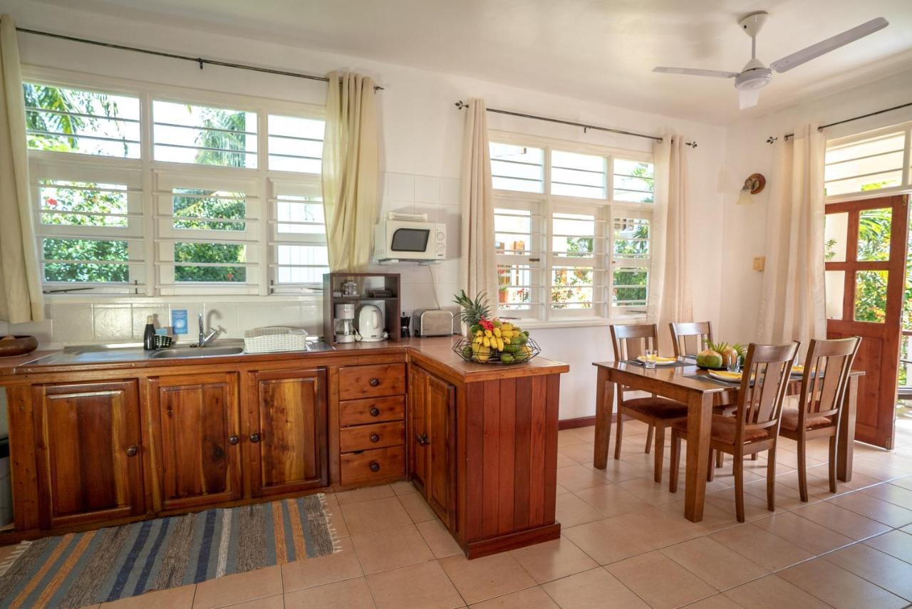 La Maison Hibiscus Self Catering Accommodation بو فالون المظهر الخارجي الصورة