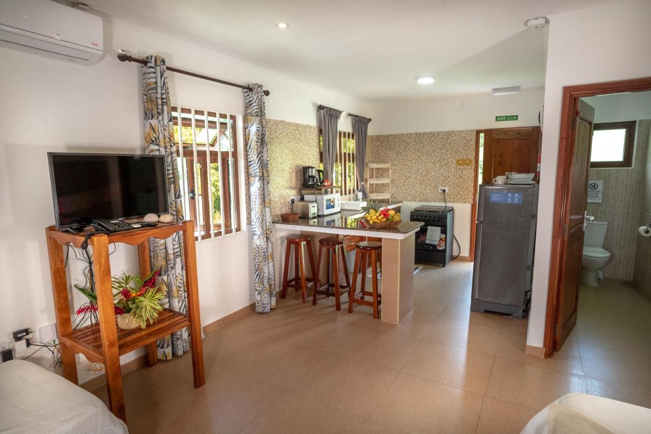 La Maison Hibiscus Self Catering Accommodation بو فالون المظهر الخارجي الصورة