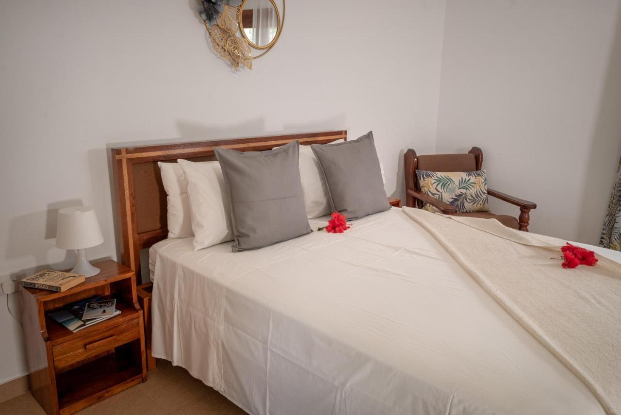 La Maison Hibiscus Self Catering Accommodation بو فالون المظهر الخارجي الصورة